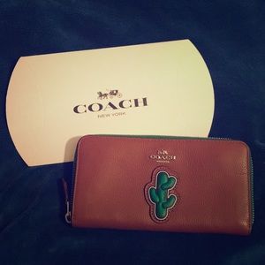 Cactus Coach Wallet
